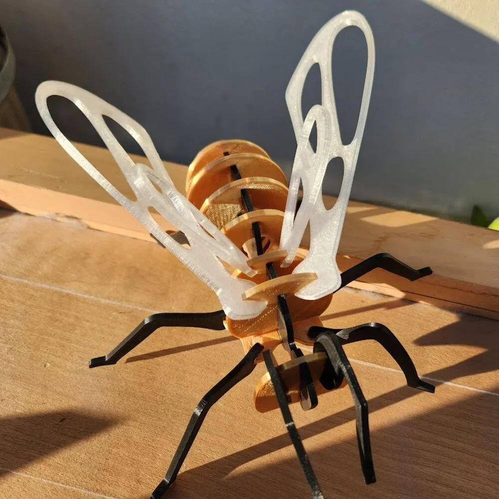 Bee Model Honeybee 3D Puzzle Honey Bees Classroom Science STEM Craft Insect Toy